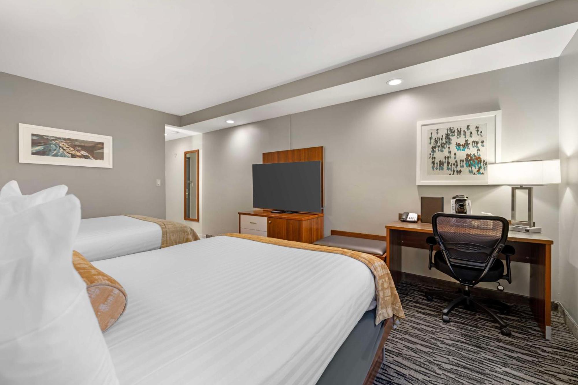 Best Western On The Avenue Buffalo Eksteriør billede