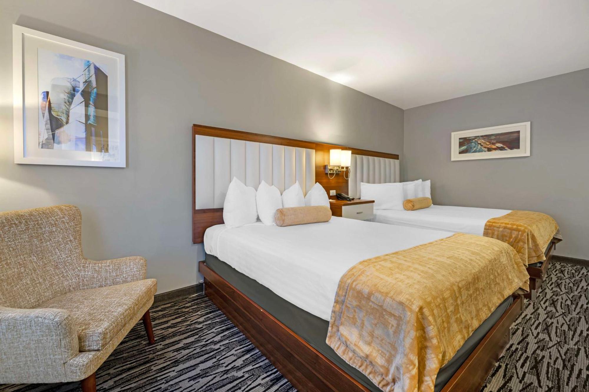 Best Western On The Avenue Buffalo Eksteriør billede
