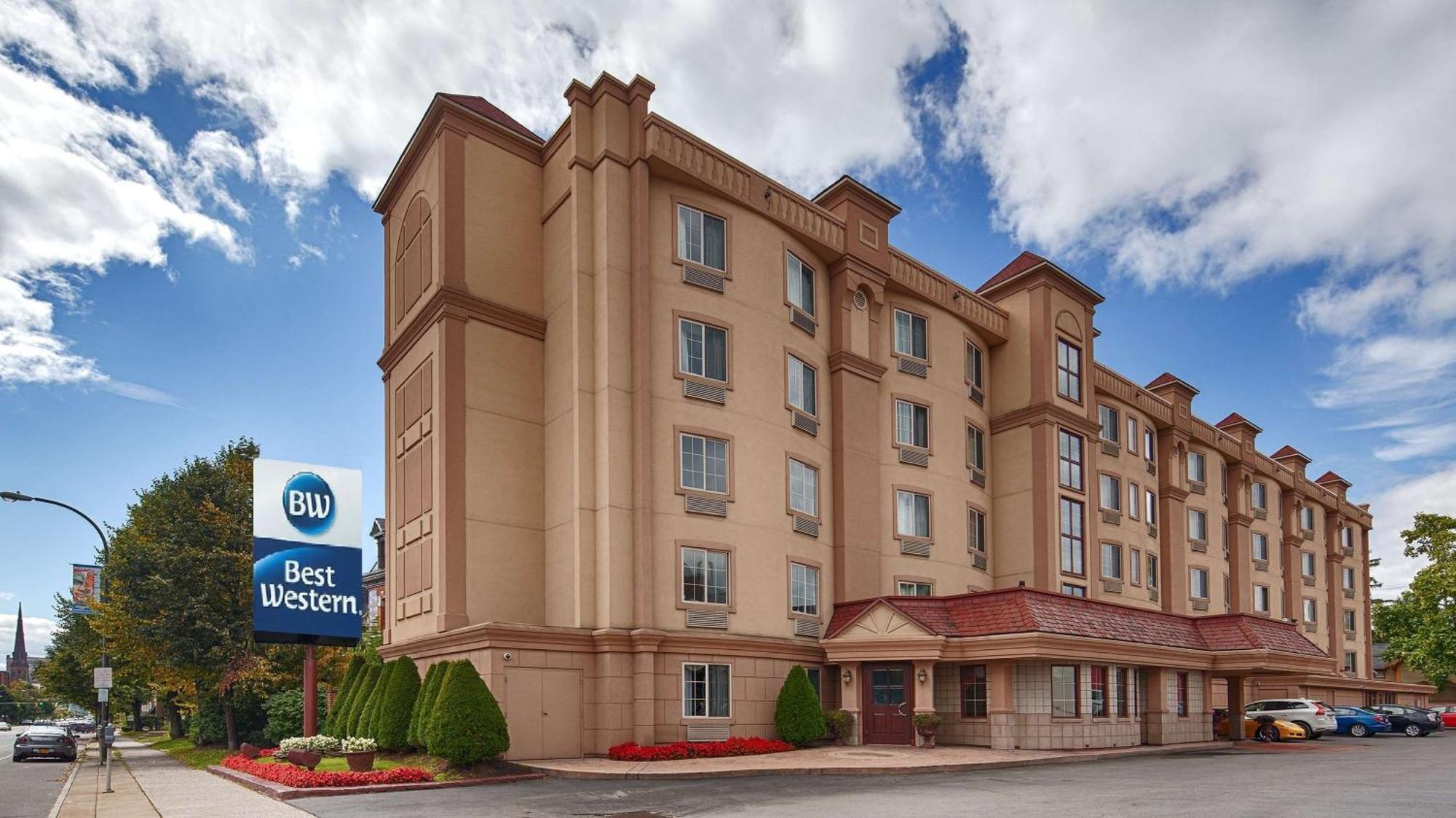 Best Western On The Avenue Buffalo Eksteriør billede