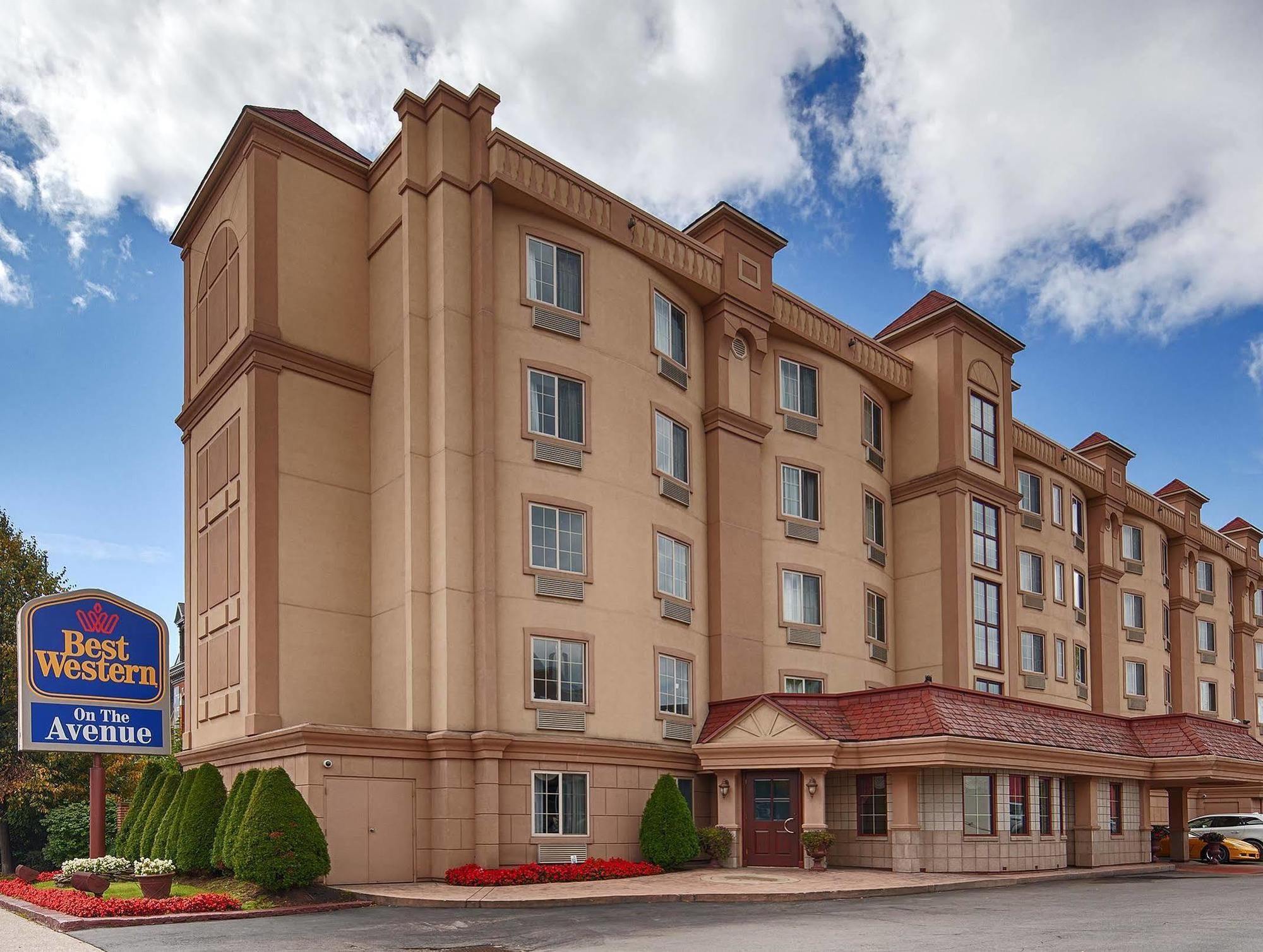 Best Western On The Avenue Buffalo Eksteriør billede
